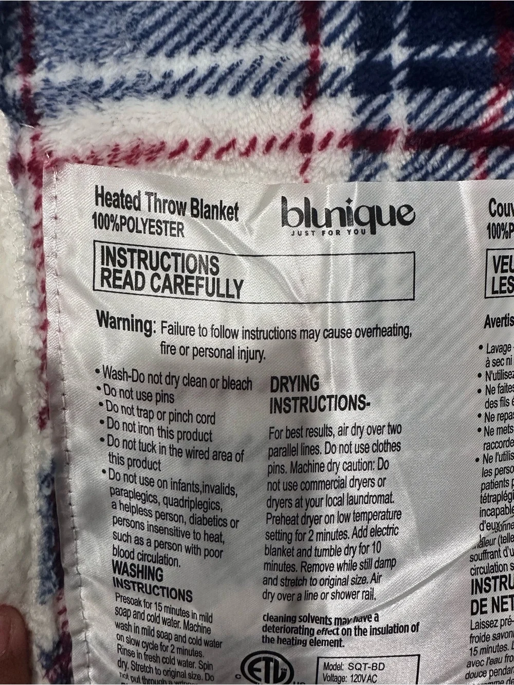Nique Plaid Electric Throw Blanket in Navy, White, Red